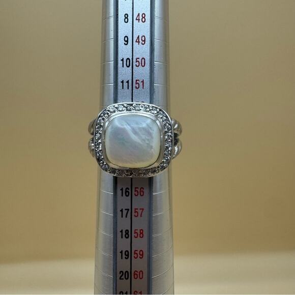 Women’s 925 Sterling Silver and Mother of Pearl CZ Rope Band Ring Size 6.75 - Picture 4 of 16